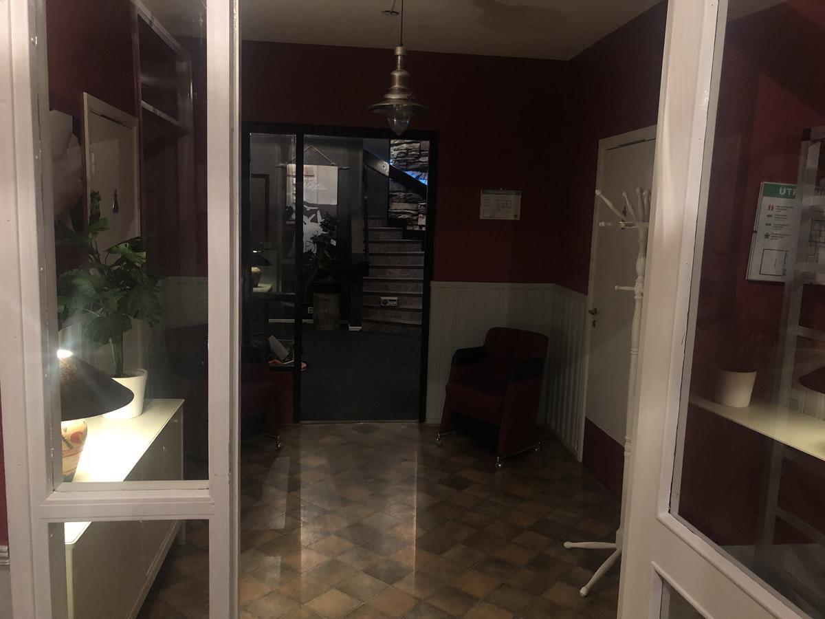 Dentas Hotell Raivi Hoting Экстерьер фото
